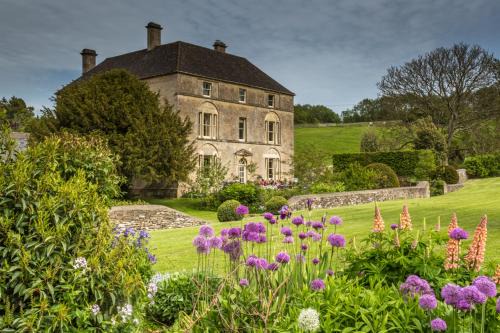 Bourton Bed & Breakfast | Aylworth Manor