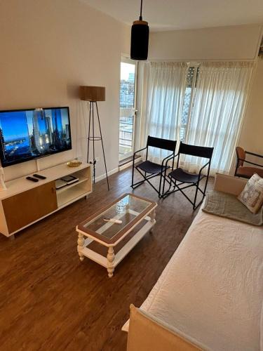 Barracas Apartment | AYRES DEL LEZAMA Best Apartment! Park, History and Gastronomy