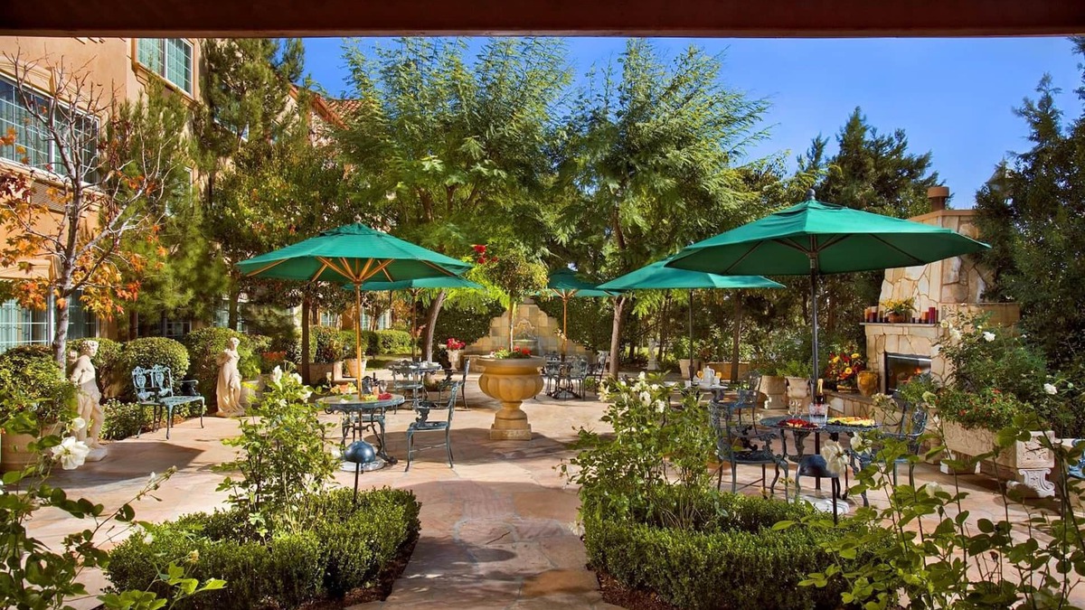 Ontario Hotel | Ayres Suites Ontario at the Mills Mall - Rancho Cucamonga