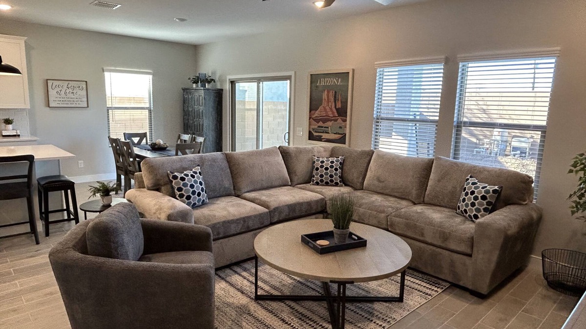 Glendale House | AZ Westgate Entertainment House - Everything Entertainment Only Minutes Away!