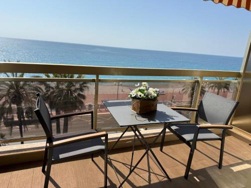 Les Baumettes Apartment | Azur Promenade