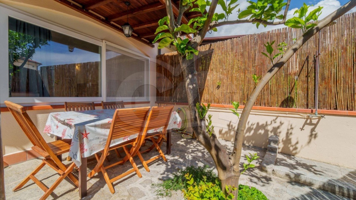 Seccheto Apartment | Azzurro Mare 100 m from the Seccheto beach