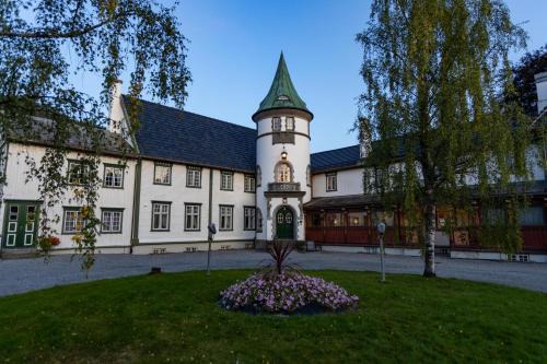Orkanger Hotel | Bårdshaug Herregård