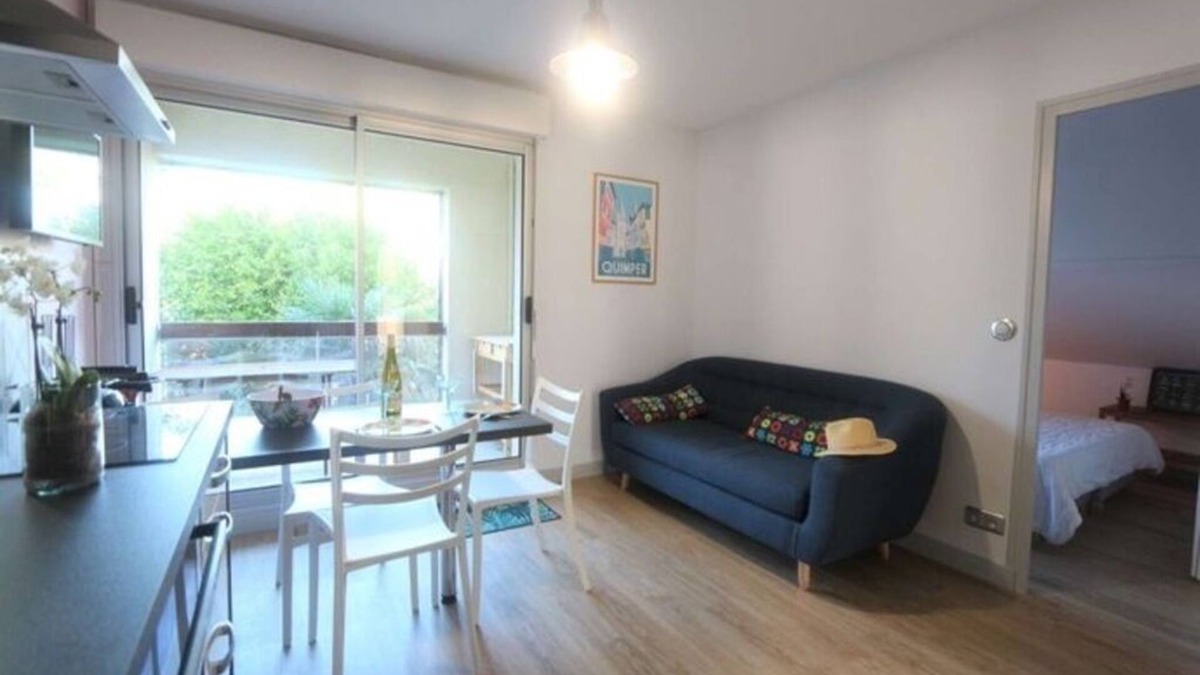 Clohars-Fouesnant Apartment | Bénodet, Charmant Appartement en Impasse sur L'arrière Port le Long D'un Sentier