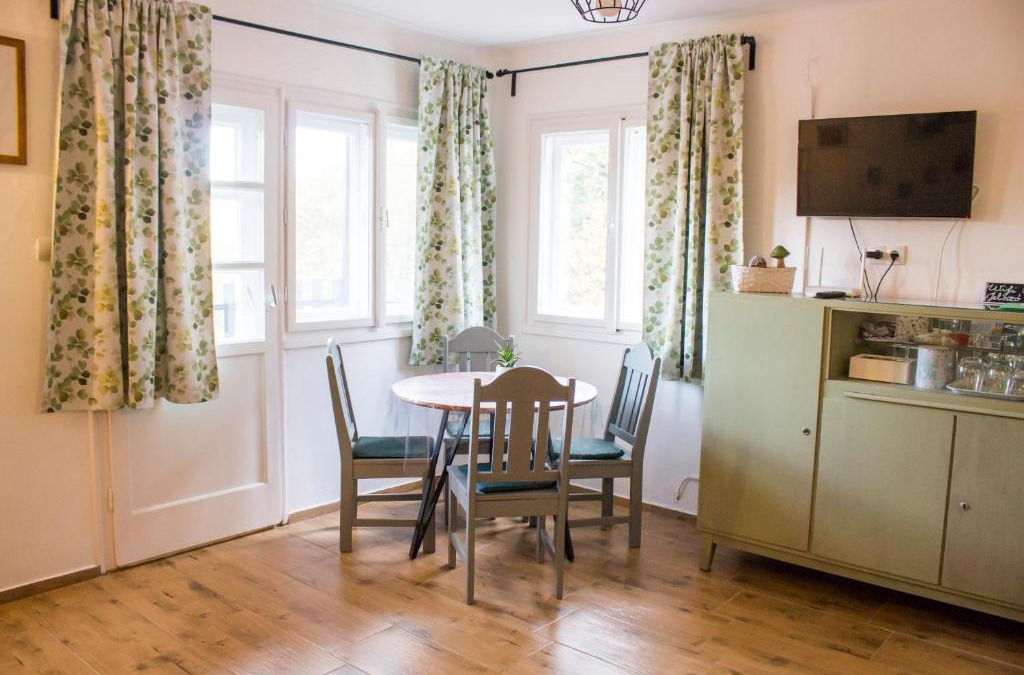 Bukkszentkereszt Apartment | Bükki csend vendégház