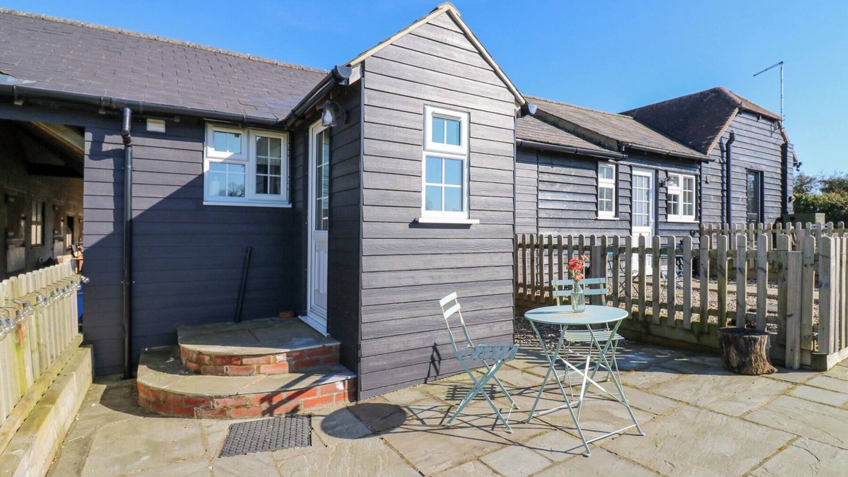 Howlett End Cottage | B&B 3, romantic, with a garden in Great Sampford