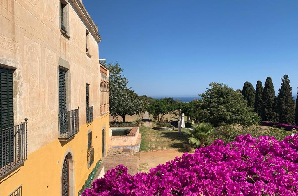 Premia de Dalt Bed & Breakfast | B&B Can Casadella