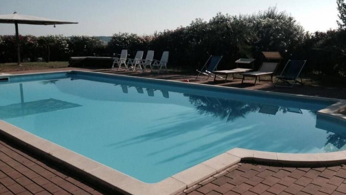 Montegranaro Other | B&B "CASA DE CAMPO"