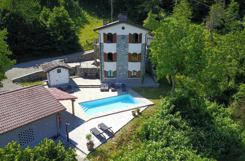 Tornolo Apartment | B&B Casale delle farfalle