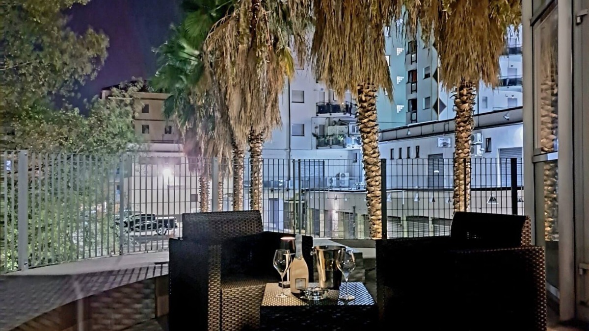 Cosenza House | B&B Center City