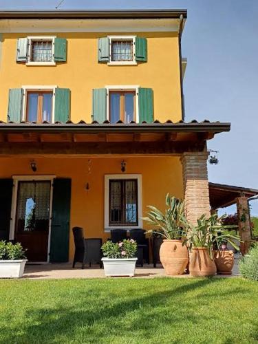 Piovezzano Bed & Breakfast | B&B Civico 61