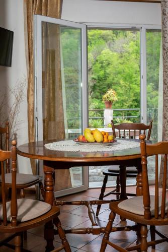 San Lorenzo della Costa Apartment | B&B collina e mare