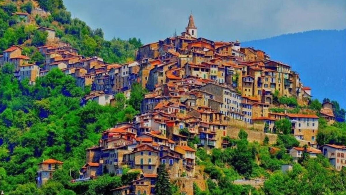 Apricale Bed & Breakfast | B&B Da Marta: Deluxe Double Room with Balcony