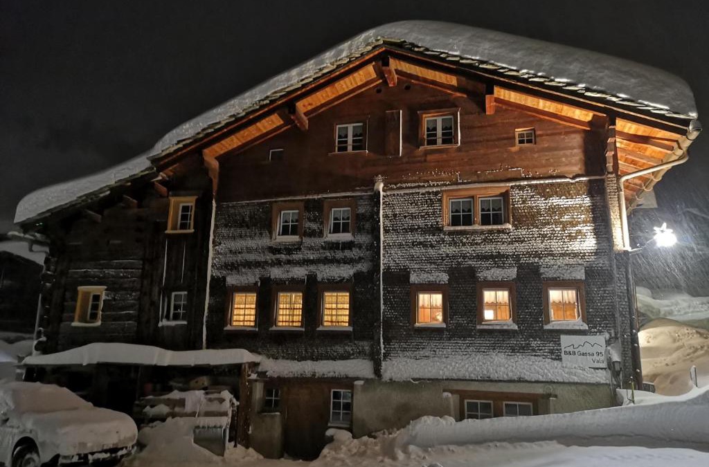 Vals Bed & Breakfast | B&B Gassa 95