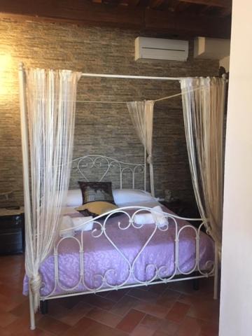 Ghezzano Bed & Breakfast | B&B Ginevra