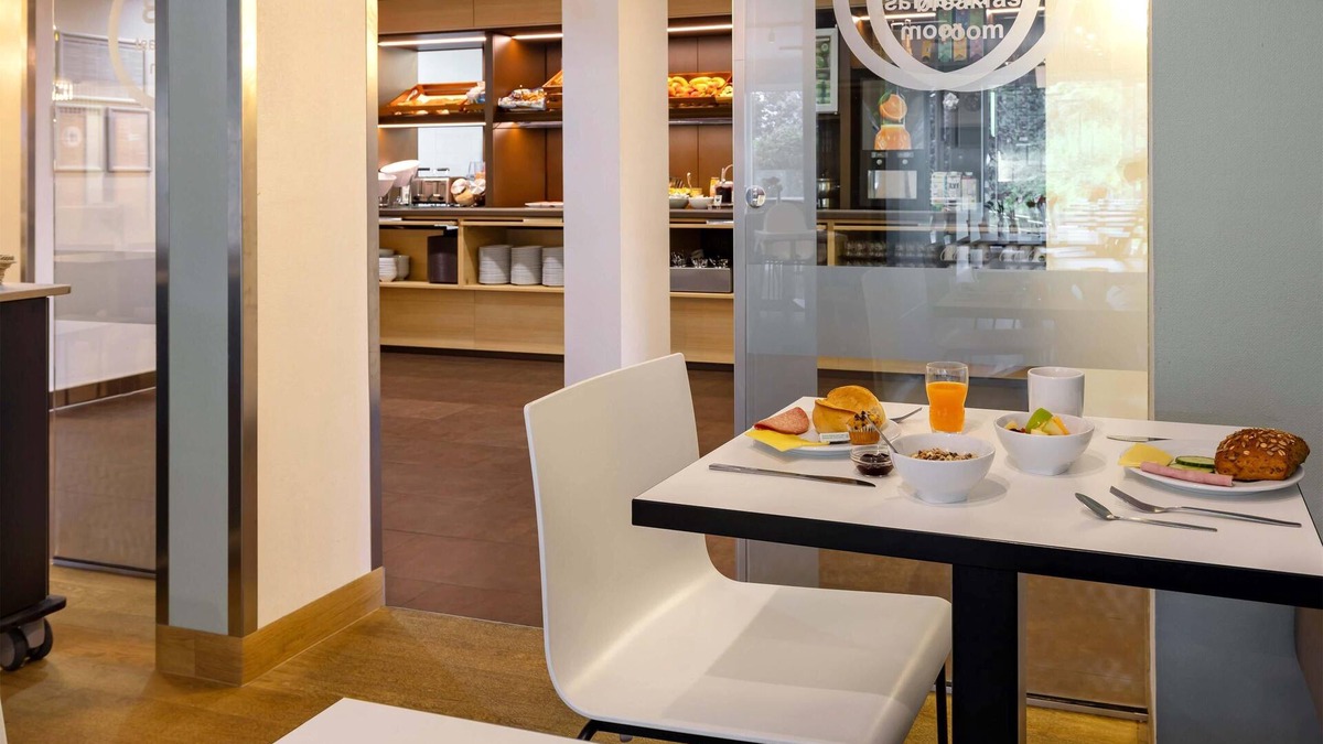 Lautzenhausen Hotel | B&B Hotel Frankfurt-Hahn Airport