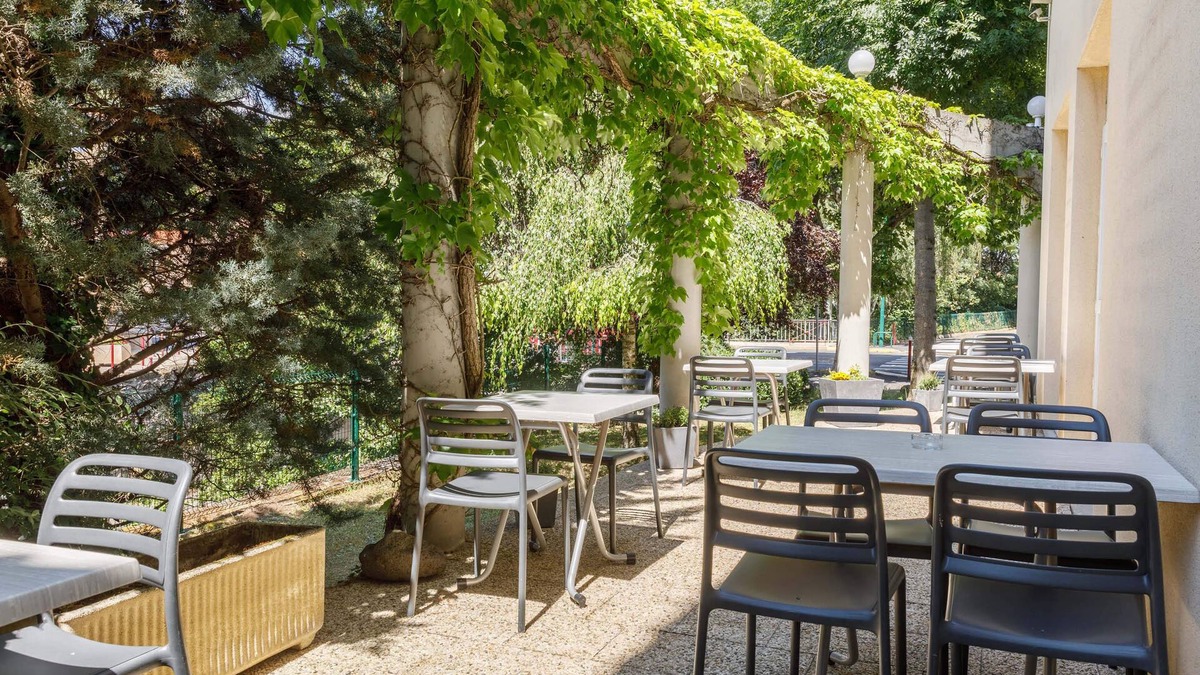 Vals-pres-le-Puy Hotel | B&B HOTEL Le Puy-en-Velay