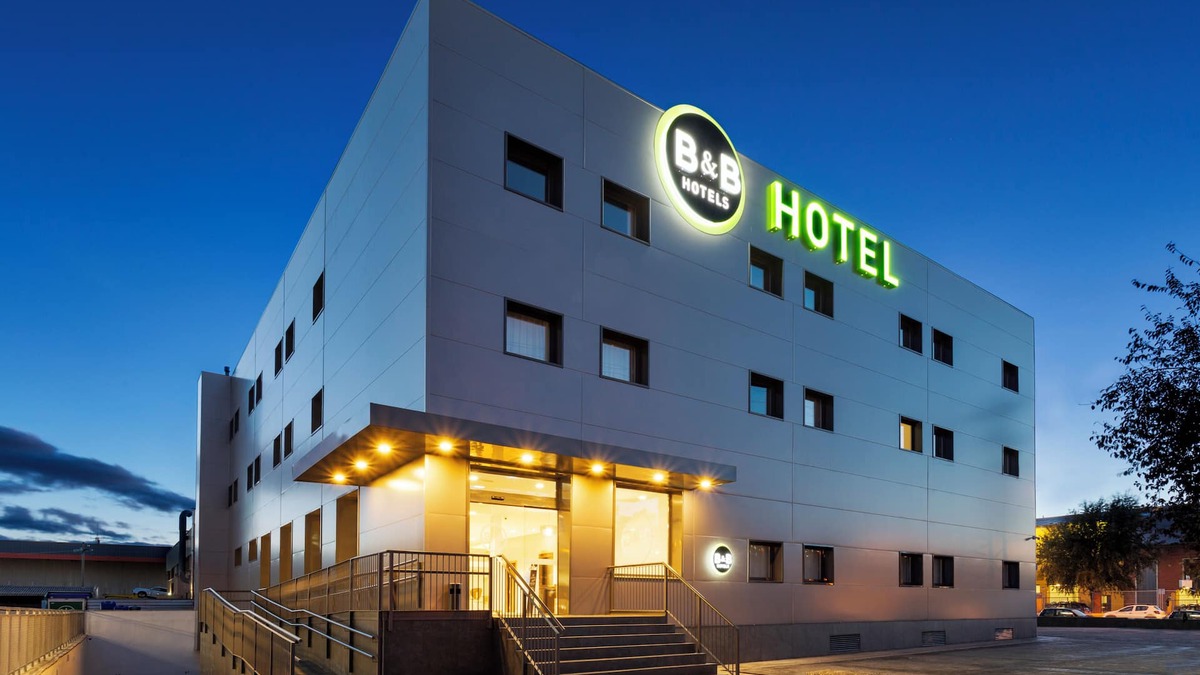Suroeste Hotel | B&B Hotel Madrid Alcorcón