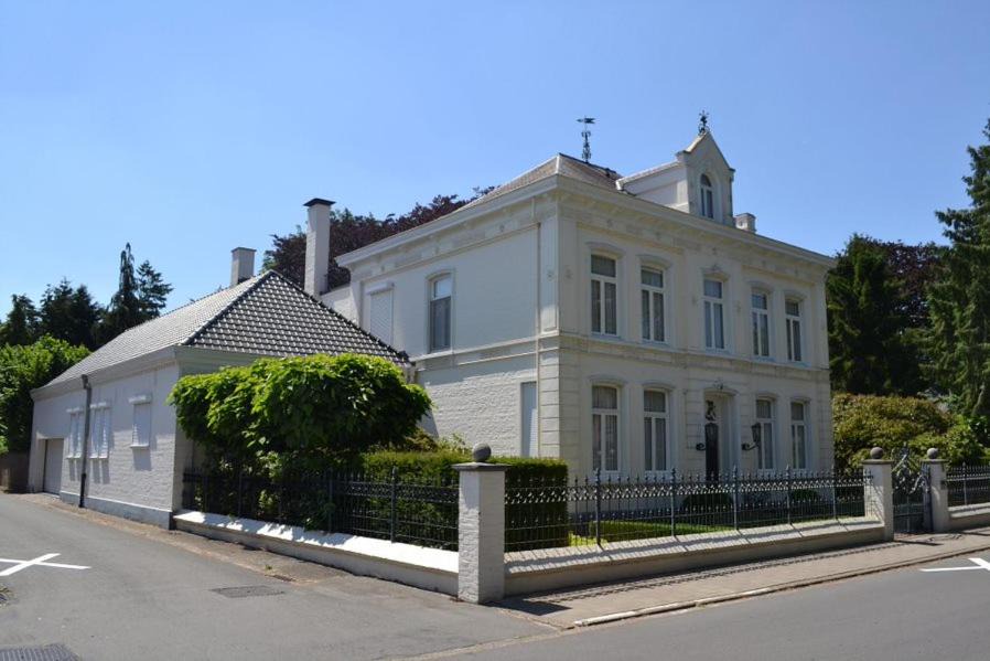 Sint-Huibrechts-Lille Bed & Breakfast | B&B Huis Spaas