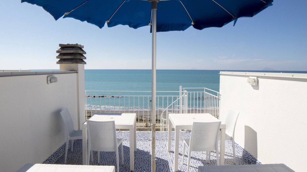 Capo d'Orlando Bed & Breakfast | B&B Il Capitano