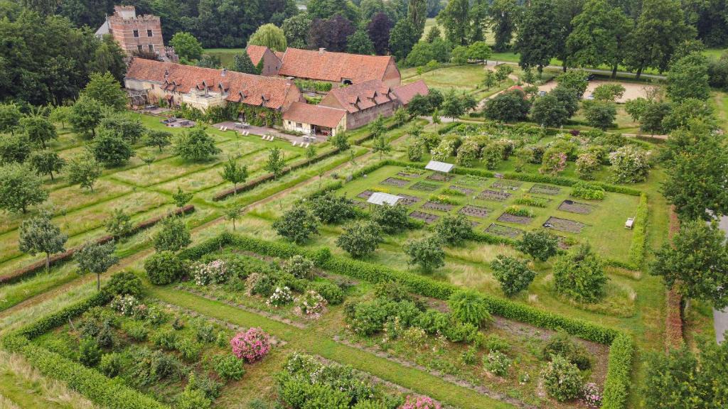 Wijer Bed & Breakfast | B&B Kasteelhoeve de Kerckhem