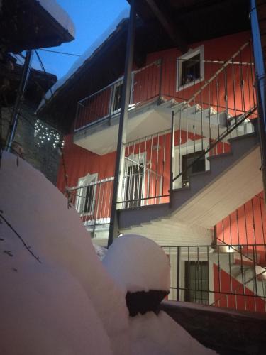 Cors Bed & Breakfast | B&B La Maison D' Amelie Camere e Appartamenti
