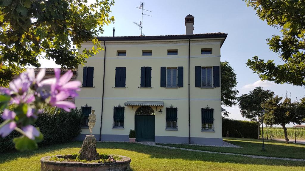 Prada Bed & Breakfast | B&B Le Ripe