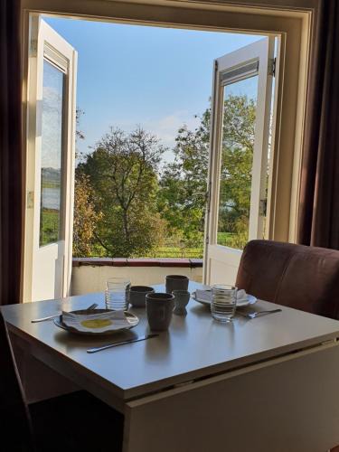 Wijk en Aalburg Bed & Breakfast | B&B MaasLandje