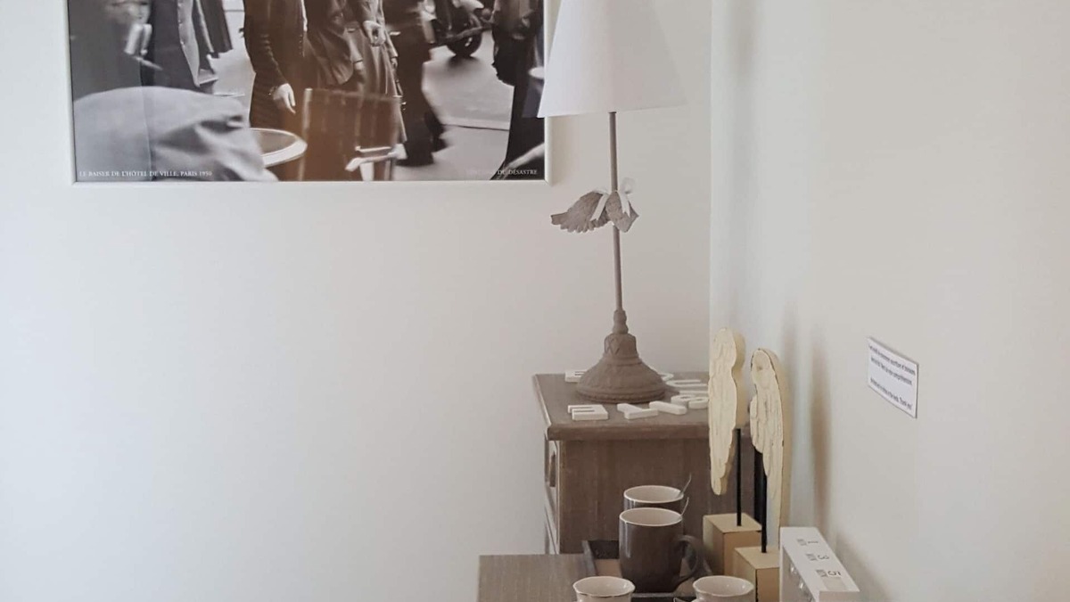Tournus House | B & B Stories of Angels/Apolline Room