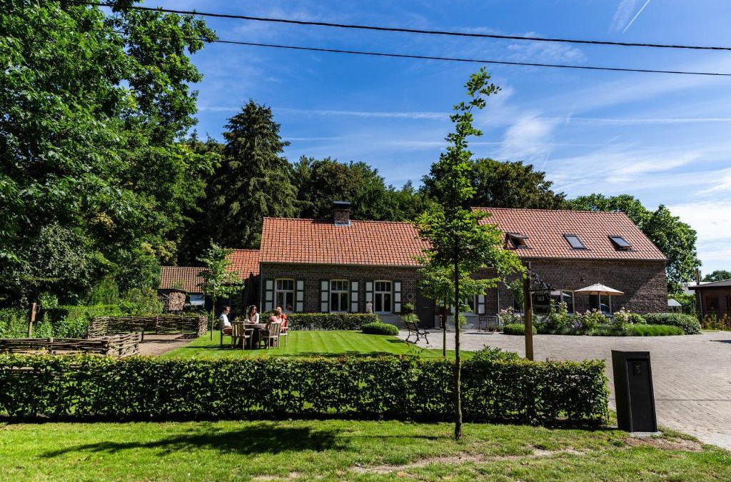Oosteeklo Bed & Breakfast | B&B 't Heirweggoed