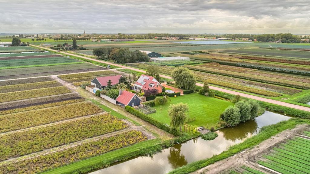 Andijk Bed & Breakfast | B&B “Te Warskip bij BlokVis”