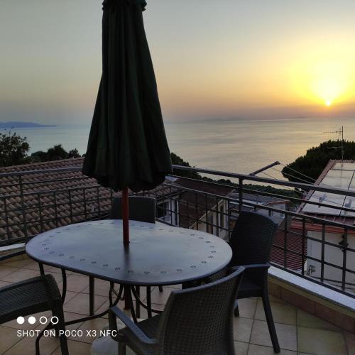 Palmi Bed & Breakfast | B&B Vista Mare con Terrazzo