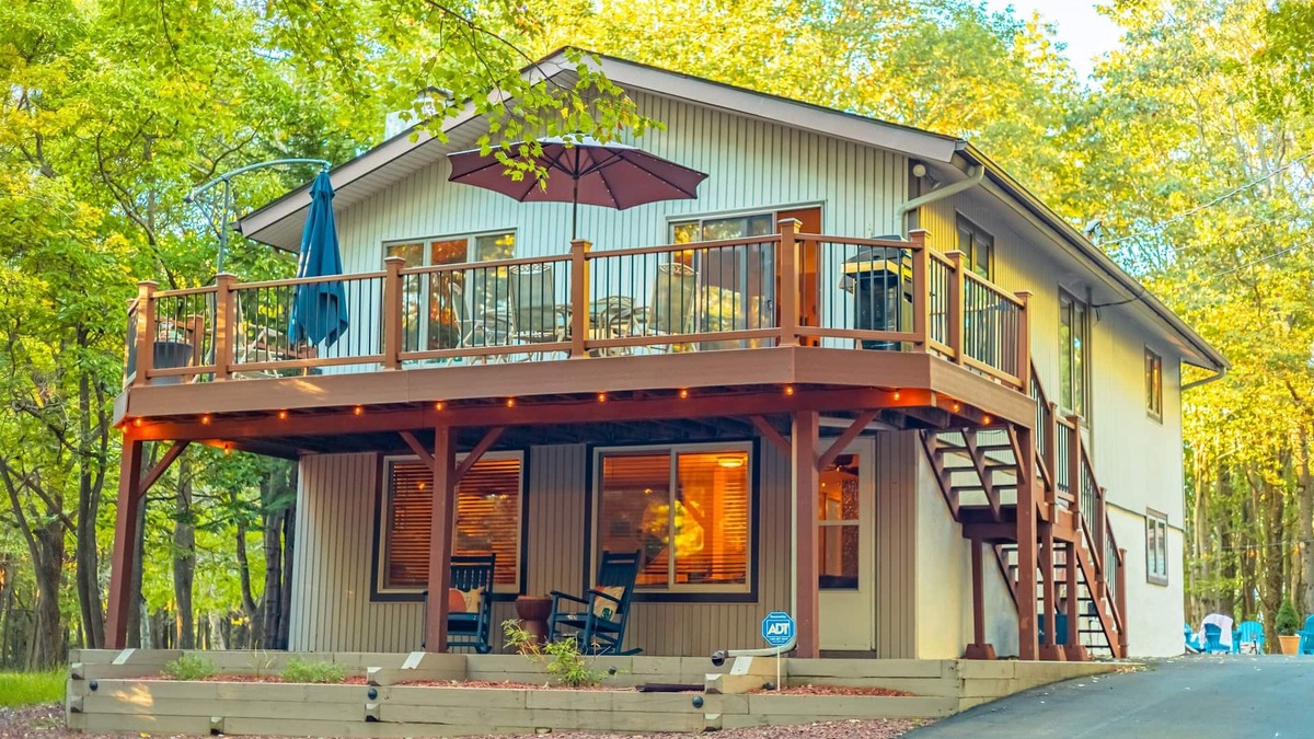 Briar Crest Woods Cabin | B.E.S.T Game Room/Lake Access/Fire Pit/Beach