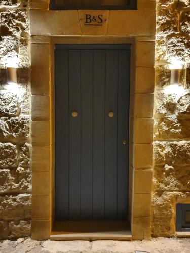 Ghaxaq House | B&S Accommodation Renovated 18 Century House of Character Ghaxaq, Malta