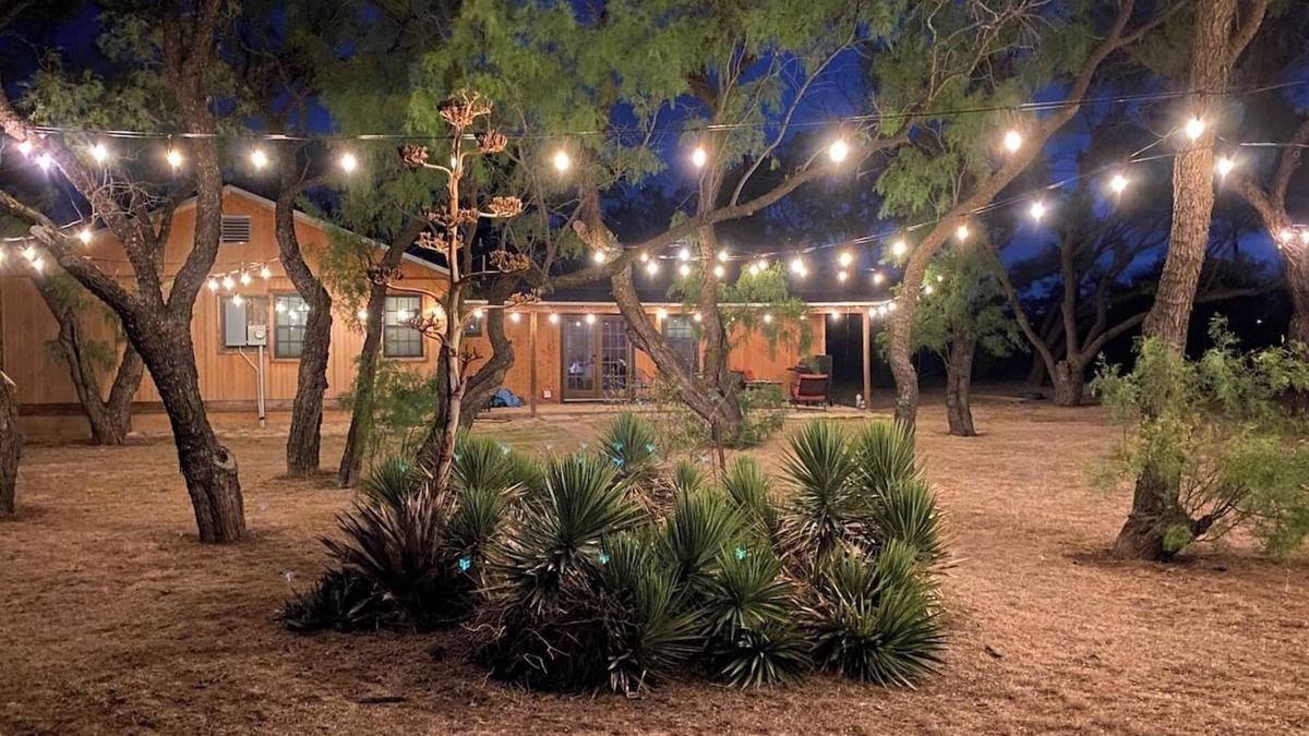 Abilene House | B-Well Rafter J Lodge: A Family Gathering Place
