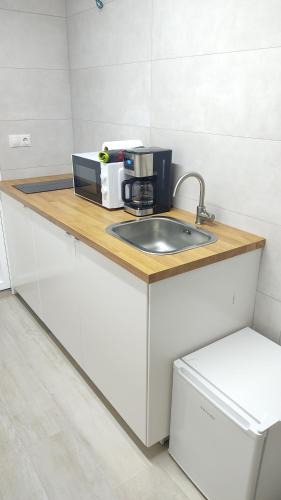 Manises Apartment | b1 Estudio independiente junto Aeropuerto