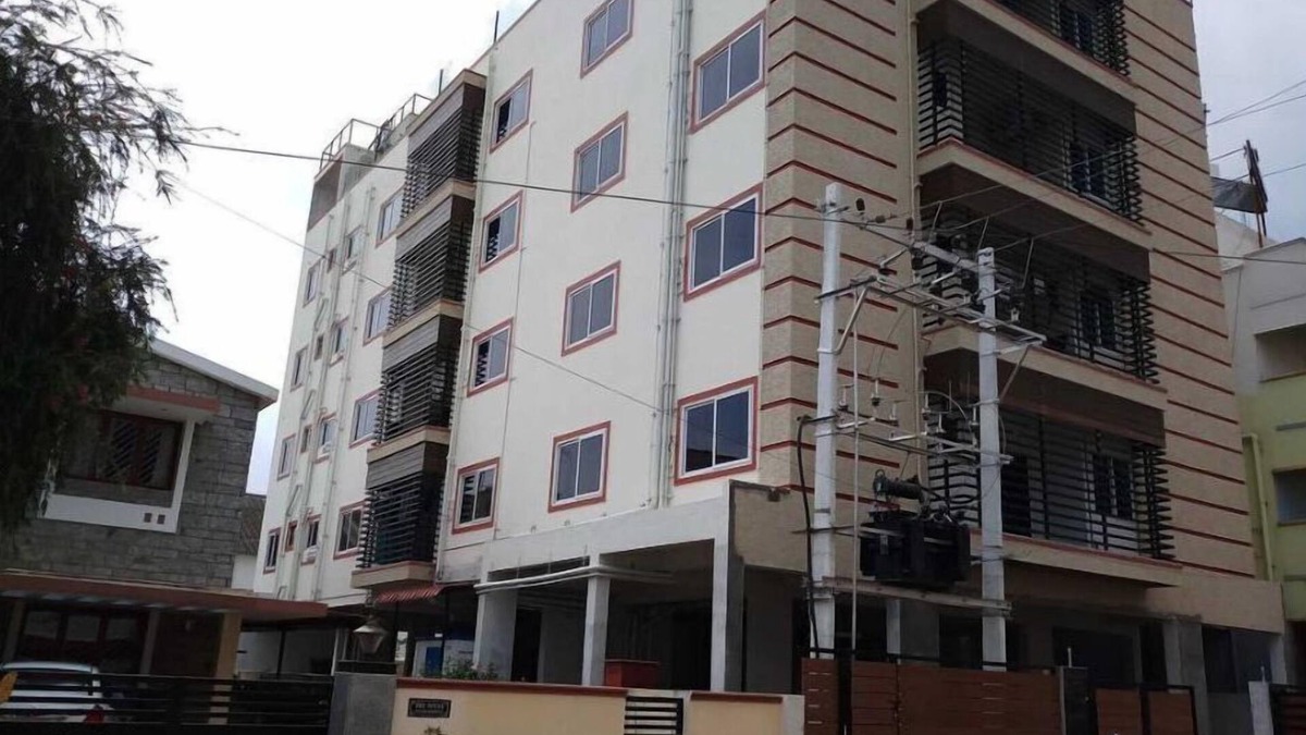 Singanallur Apartment | B2 Spice Homestay Apartment