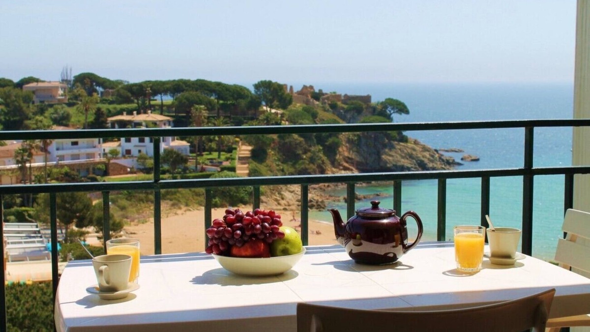 Palamos Apartment | B28º-VERY NICE AP. STUDY - 20 M FROM THE BEACH - SEA VIEW PARKING