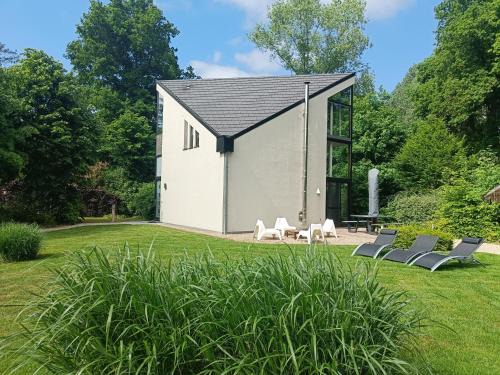Ursel House | B6