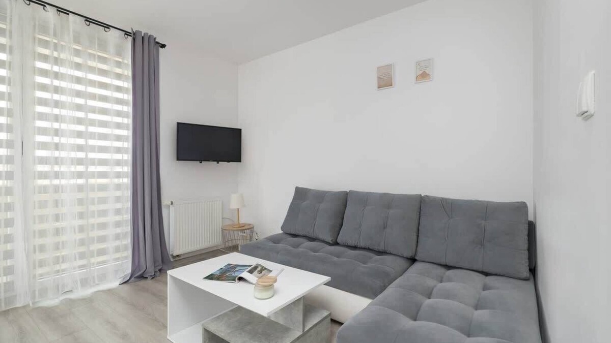 Kostuchna Apartment | Bażantów 41D | Compact Studio | Wi-Fi