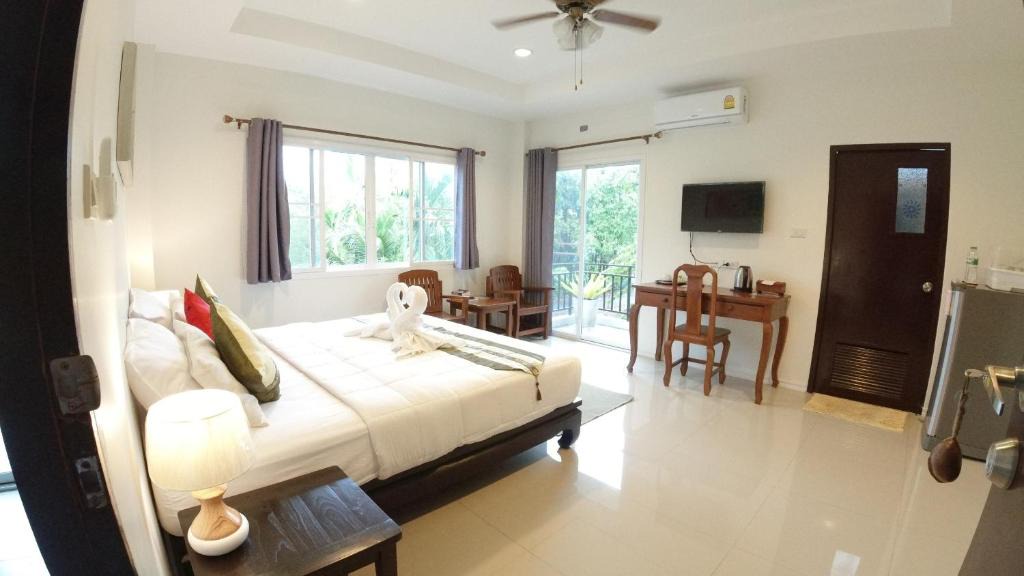 Bang Kobua House | Baan Glangsuan Bang Kobua