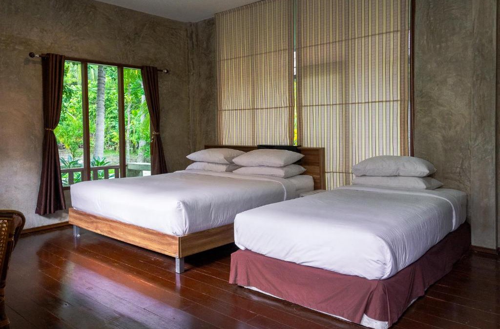 Amphawa Resort | Baansuansabai Phloenpanmai Resort บ้านสวยสบาย เพลินพรรณไม้ รีสอร์ท อัมพวา