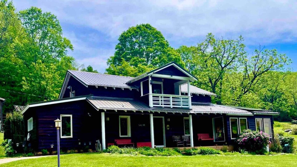 Wilson Creek Cabin | Babbling Brook Cabin – A Peaceful Paradise in the Blue Ridge Mountains