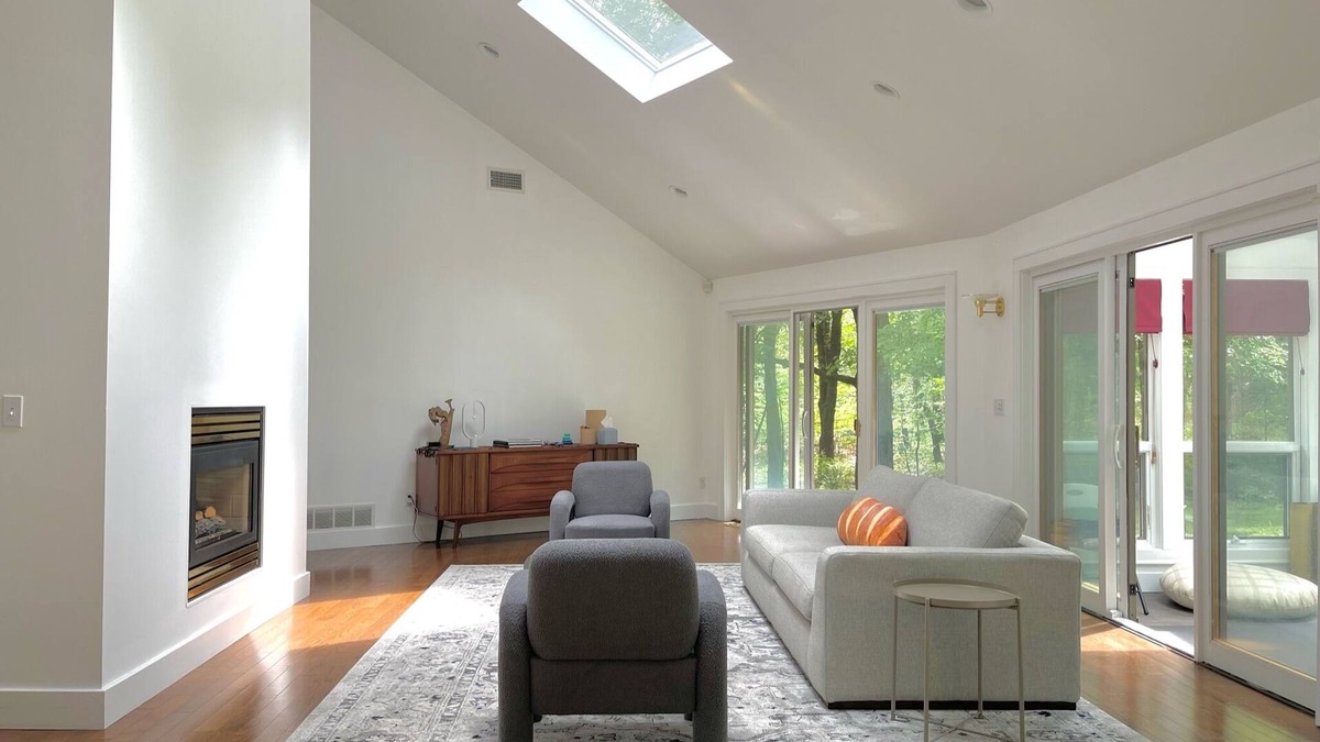 Rhinebeck House | Baby friendly home surrounded by nature w/creative suite & meditation/yoga room