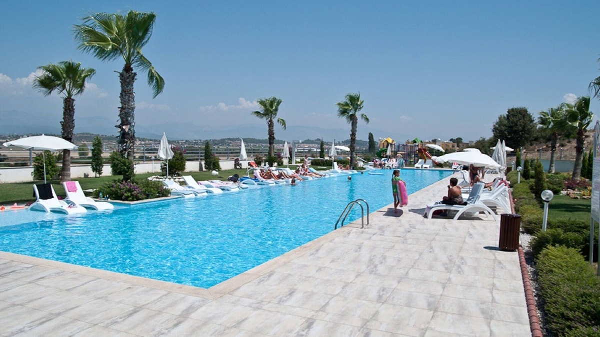 Side Apartment | babylon 66 ; An outstanding holiday home ticks every box