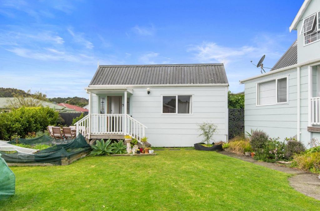 Ngunguru House | Bach by the Sea - Ngunguru Holiday Unit