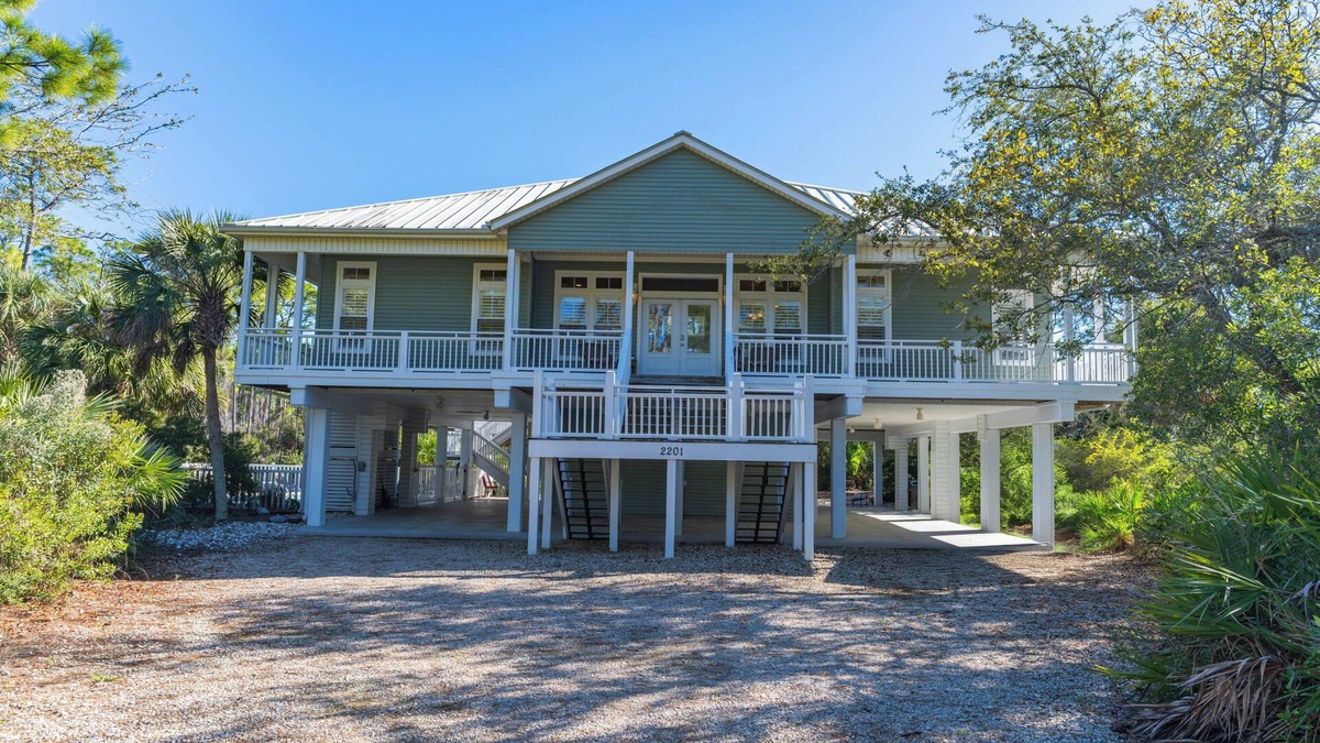 Plantation House | Back on the Rental Market! Dog-Friendly, 4BR/4BA w/Pool!