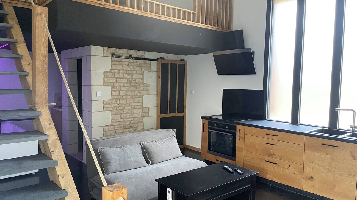 Yvre-le-Polin Bed & Breakfast | Back to basics
