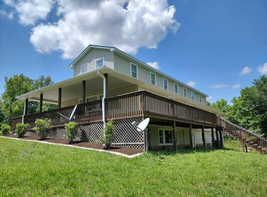 Ruffin House | Backwoods Family Getaway! 3 Bedroom house!
