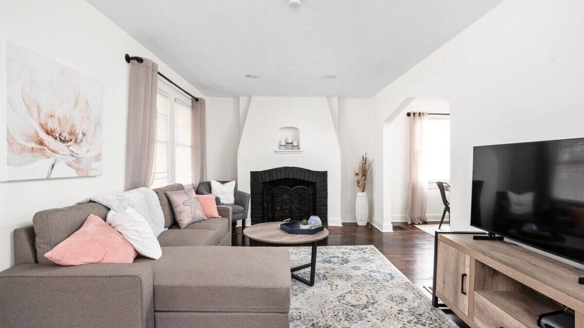 Broad Ripple House | Backyard + Porch, Pet-Friendly | Broad Ripple Retreat